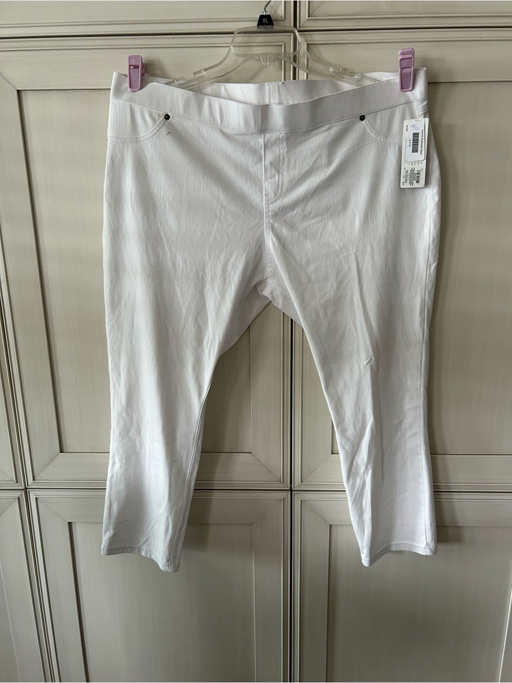 June & Daisy Cropped White Denim Jeans